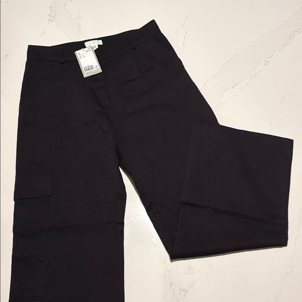 H&M Wide Leg Cargo Black Trousers, size 8